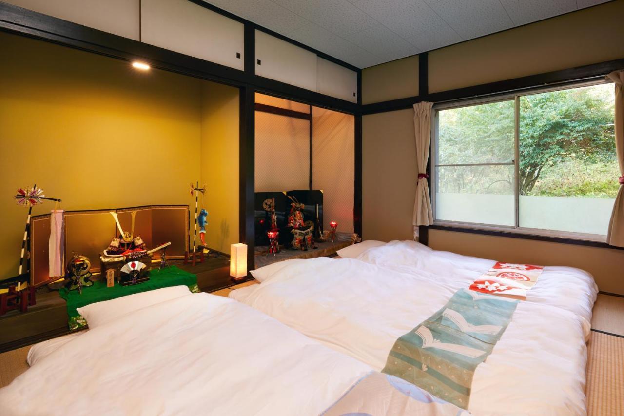 Villa Hakone Kabuto 古民家旅館 150平米 バス停迄一分 準天然温泉 最大12名 Exterior photo
